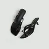 Sandalias Versátiles Transfronterizas Europeas y Americanas para Mujer 2026 Estilo Nuevo de Verano Zapatos de Mujer con Tacones Finos y Elegancia Estilo Francés, Sandalias de Dedo