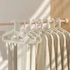 Perchas de Plástico Antideslizantes, Versión Engrosada, Perchas Bajisi, Perchas para Ropa para Dormitorio y Uso en el Hogar, Perchas que No Dejan Marca, Adecuadas para Ropa Seca y Húmeda