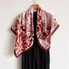 Pañuelo Cuadrado Grande Estilo Coreano con Estampado de Paisaje, Tacto de Algodón y Lino, Chal Versátil de Terciopelo Espigado de Seda Artificial, Pañuelo para la Cabeza Estampado, Bufanda