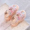 Sandálias Infantis 2026 Verão Novo Antiderrapantes com Laço Doces Sapatos de Princesa para Meninas Bebê Sapatos de Cristal Novos