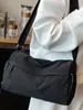 Versão Coreana da Nova Bolsa Tote Ins Trendyy de Aparência Sofisticada para Mulheres, Casual, Simples, Leve, Bolsa Transversal Grande para o Dia a Dia