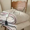 Estilo Francês Um Pequeno Floral Retrô Algodão Fio Duplo Renda Pequena Colcha de Feijão Lavável à Máquina Primavera Outono Inverno Colcha Colcha Quente