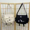 Bolsa mensageiro retrô coreana e japonesa de workwear em blocos de cor, bolsa transversal grande para estudantes, bolsa de ombro para campus com cores contrastantes