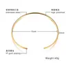 Variedad de acero inoxidable europeo y americano collar gargantilla femenina simple cuerpo ligero anillo imitación oro 18K perlas artificiales