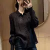 Camisa negra de manga larga estilo lujo ligero para mujer, para ir al trabajo, tacto de alta gama, top abotonado con volantes, novedad primavera/otoño 2026, nicho