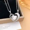 Colar Venda Quente Transfronteiriça Magnético Amor Lua Casal Colar Acessórios Feminino Versátil Alto Padrão Presente Dia dos Namorados