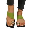 Nuevas Chanclas de Gama Alta con Tira para el Dedo del Pie Diseño de Nicho Pantuflas de Moda para Mujer Uso en Exteriores Ligeras Casuales de Playa Talla Grande Sandalias