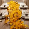 Fábrica Hoja de Arce Otoñal Enredadera Simulación Hoja de Arce Enredadera Decoración de Fiesta de Otoño Europea y Americana Enredadera Adornos Colgantes para Interiores y Exteriores