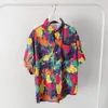 Camisa floral estilo Hong Kong para homens, estilosa e legal, de alta qualidade, chamativa, camisa de manga curta para casais havaianos, corte solto, novo design vintage