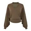 Top de punto blanco con cuello en V y mangas murciélago para mujer, nuevo diseño otoño/invierno, elegante, adelgazante, versátil y perfecto como capa interior