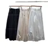 Pantalones de Pierna Ancha de Algodón Sencillos Estilo Japonés para la Primavera 2026 con Bordado Suelto en el Dobladillo, Pantalones Casuales Versátiles Adelgazantes para Mujer