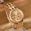 Relojes de Moda Europeos y Americanos, Elegantes Relojes de Acero con Incrustaciones de Diamantes de Cuarzo, Relojes de Pulsera Completamente Incrustados en Diamantes de Oro Rosa y Oro, Venta al por Mayor