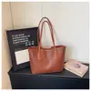 Bolso Tejido Retro Transfronterizo para Mujer, Nuevo Bolso Tote Práctico de Gran Capacidad para el Día a Día, Bolso de Hombro de Moda de Alta Gama