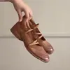 Sapatos Mary Jane com Tira Cruzada Estilo Retrô Temperamento Feminino Tendência 2026 Novo Estilo Coreano Simples com Elástico Sapatilhas