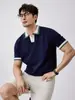 Camisa Polo Masculina Casual de Verão com Gola V e Costura Contrastante, Fresca e Respirável, Manga Curta em Seda Gelada