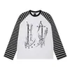 Camiseta de manga larga de retazos a rayas para hombre, estilo europeo y americano, casual para primavera y otoño, paleta de colores oscuros, con estampado de guadaña de la Parca