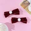 Horquilla con lazo de perla estilo coreano para niña dulce, estilo francés, retro, con clip lateral, romántica, elegante y elegante, accesorios para el cabello de terciopelo.
