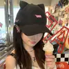 Gorra con Orejas de Gato Dulces y Lindas y Pico de Pato para Mujer, Gorra de Béisbol Versátil Bordada con Letras Estilo Coreano, Sombrero Pequeño de Moda para Adelgazar la Cara