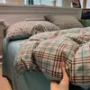 Conjunto de cama de quatro peças em gaze de camada dupla, estilo minimalista, classe A, qualidade para maternidade, amigável à pele para dormir sem roupa, lençol e fronha, conjunto de três peças para dormitório de estudante
