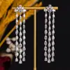 Brincos Longos Transfronteiriços com Diamantes e Esmeraldas, Brincos Vintage Flor de Gota d'Água com Zircônia, Brincos Elegantes de Luxo Leve para Mulheres