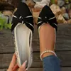 Comercio Exterior Tallas Grandes Ligeros Flyknit Suela Suave Mocasines para Mujer 2026 Primavera Otoño Nuevo Bloque de Color Lazo Boca Baja Zapatos de una Sola Pieza