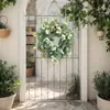 1 Pieza Corona Rústica Artificial de Eucalipto y Bayas con Hojas Escarchadas, Corona Falsa de Hojas Verdes con Bayas Rojas, Decoración Festiva, Estacional y para Todo el Año, Corona Colgante para Interiores y Exteriores para Pared, Ventana, Chimenea, Porche, Boda, Fiesta y Hogar