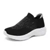 Tênis Esportivo Feminino, Sapatos de Caminhada de Verão, Sapatos Casuais Femininos, Tênis de Corrida Respirável Fly-Knit, Fornecimento Transfronteiriço de Novos Sapatos Femininos de Tamanho Grande