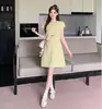 Ropa de Mujer Nueva de Tallas Grandes para Verano 2026 para Mujeres Curvilíneas, Adelgazante y que Favorece la Figura, Ceñida en la Cintura, Vestido Casual de Tallas Grandes a la Moda que Reduce la Edad