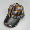 Gorra de Béisbol Cuadros de Cuero Estampado Floral Estilo Chino Unisex Visera Dura Ala Rígida Color Bloqueado Personalizado Gorra Pato Venta al por Mayor