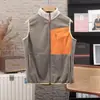 ¡Solo lo necesario para la atmósfera de otoño e invierno! El Chaleco de Forro Polar de Color Contrastante Es lo Suficientemente Cálido para la Temporada de Otoño e Invierno 10017