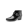 Botas curtas de bico fino femininas 2026 Chegada nova Outono/Inverno salto plataforma com fivela botas femininas petite estilo britânico pele de carneiro com botas de algodão aveludado