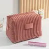 Bolsa de Maquillaje Acolchada de Terciopelo Rayado, Aspecto de Alta Calidad, Portátil, Neceser Suave, Bolsa de Almacenamiento de Cosméticos Más Vendida Transfronteriza