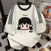 Camiseta de Manga Corta con Estampado de Dibujos Animados Divertidos y Parches de Tres Rayas 2026 Verano Nuevo Casual Holgado Estilo Pareja Top