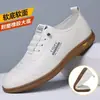 Processamento e Personalização de Tênis Masculinos, Sapatos Brancos Versáteis de Solado Macio, Sapatos Casuais Respiráveis Slip-On, Sapatos de Couro de Negócios Estilo Britânico