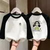 Camiseta de Manga Longa com Gola Redonda Color Block para Crianças Médias e Grandes Meninas Estilosa de Nicho Camada Interna Camiseta Base Estampada Top Outono/Inverno 2026