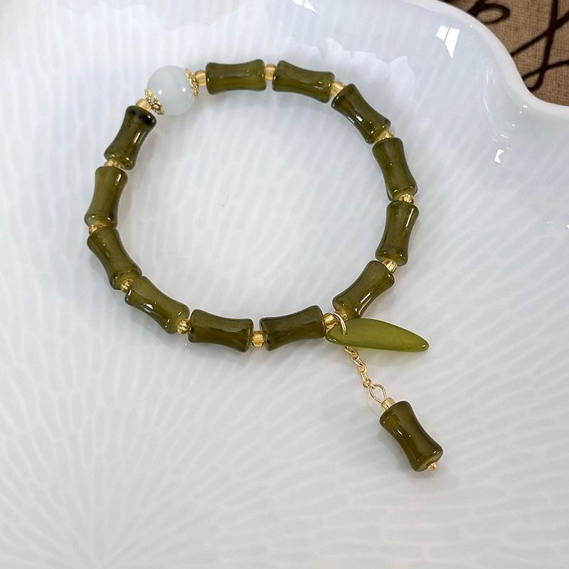 3 墨绿竹节竹叶吊坠