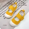 Tênis de Lona Infantil Verão Meninas Novos Sapatos para Crianças Pequenas Casuais Solado Macio Sapatos de Tecido para Bebê Creche Interno Sapatos Brancos