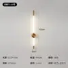 Lámpara de pared minimalista nórdica, luz de tira lineal creativa para interiores, pared de fondo de sofá de sala de estar simple, lámpara de pared para mesita de noche de dormitorio