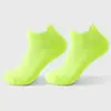 Calcetines para Hombres y Mujeres, Calcetines Deportivos Profesionales con Planta de Toalla, Antibacterianos, Anti-Olor, Absorbentes de Sudor, Calcetines Gruesos para Correr y Fitness de Media Pantorrilla