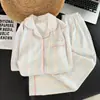 Ropa de casa suave de estilo coreano con estampado de cuadros florales para mujer, algodón nube, cuello vuelto, manga larga, pantalón largo, corte holgado, con copas en el pecho, pijama para casa