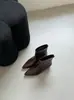 Botines de tacón de cuña con cremallera trasera estilo coreano, nuevo modelo 2026, aumento interno de altura de 5 cm, punta fina, botas de cuero suave ajustadas