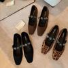 2026 Nuevos Zapatos Mary Jane Poco Profundos Versátiles Elegantes Cuadrados con Punta Correa de Pedrería Estampado de Leopardo Estilo Coreano para Mujer, Modelos de Primavera y Otoño