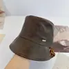 Sombrero Cubo Retro de Nicho con Estampado de Leopardo Patchwork y Cordón para Mujer Otoño Invierno Nuevo Estilo de Moda Personalidad Artística Versátil