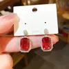 Brincos Geométricos Quadrados de Zircônia Retro Agulha de Prata Exquisitos Leve Luxo Nicho Elegantes Simples Versáteis Brincos de Alta Qualidade para Mulheres