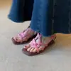 Sandalias Romanas de Cuña Cuadradas Retro Tejidas con Tiras Cruzadas y Traseras Abiertas Modelo Nuevo 2026 para Mujer
