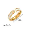 Anel Feminino Anel de Concha com Três Diamantes Estilo Novo Simples e Fashionável Titânio Banhado a Ouro 18K Anel para Dedo Indicador Joias Ins Femininas