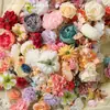 Por peso, stock sobrante de cabezas de flores simuladas, flores artificiales, pasadores para el cabello de bricolaje, materiales para coronas Hanfu, decoraciones de boda y tela de seda.