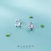 Pendientes de Plata de Ley S925 Nalan Forma de Pequeño Universo Estéreo Bonitos Divertidos Pendientes de Planeta Pequeño con Diamantes G3331