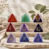 Recomendación del tendero Piedra de Cristal Natural Religiosa Mini Pirámide Pequeños Adornos Hogar Adornos de Artesanía de Cristal
