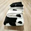 Manta de Vaca Manchada, Manta para Aire Acondicionado, Manta de Ocio para Coche Sofá de Cuatro Estaciones, Ligera y Transpirable para Siesta en la Oficina